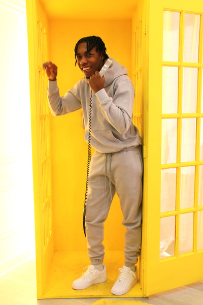 001 GRY S